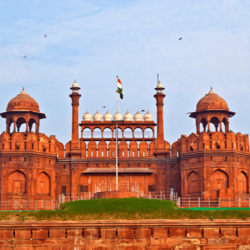 Red Fort in Delhi during sunset – Delhi tour packages by NowShe Tours